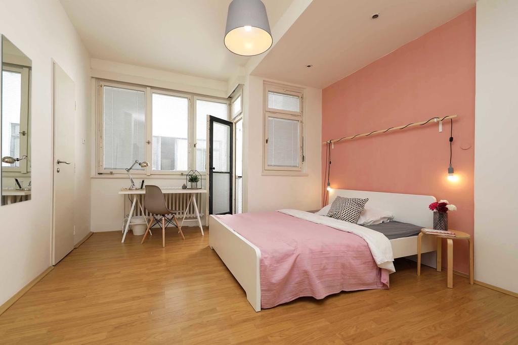Apartments Ve Smeckach 27 Prague Exterior photo