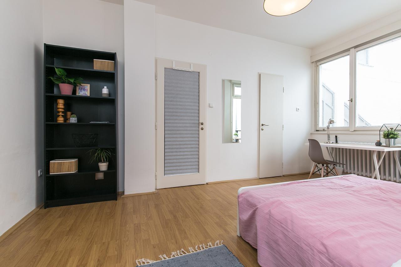 Apartments Ve Smeckach 27 Prague Exterior photo