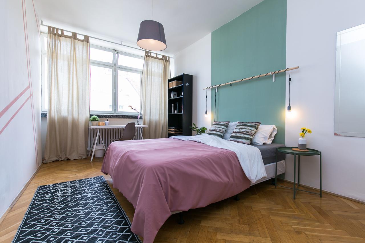 Apartments Ve Smeckach 27 Prague Exterior photo