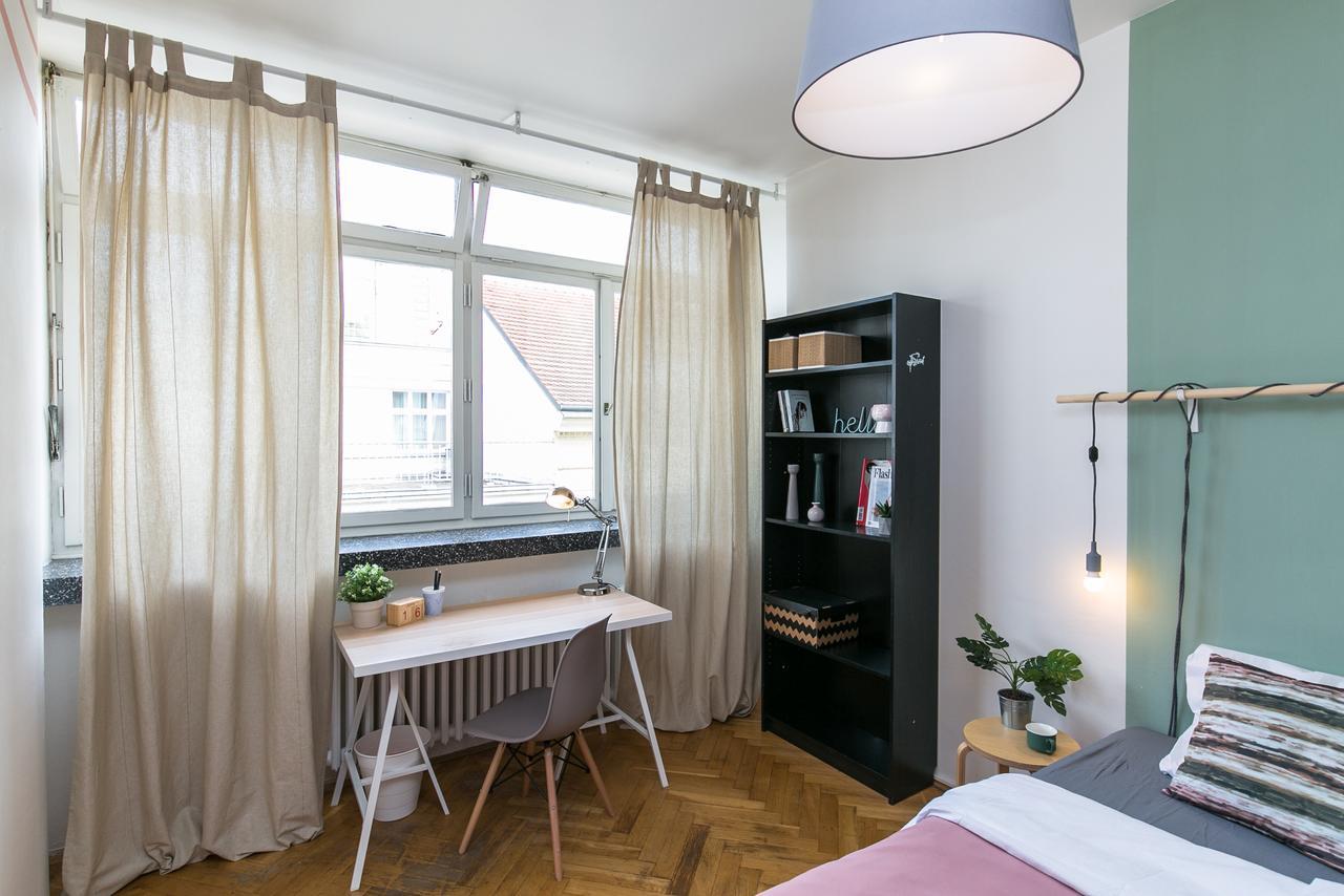 Apartments Ve Smeckach 27 Prague Exterior photo