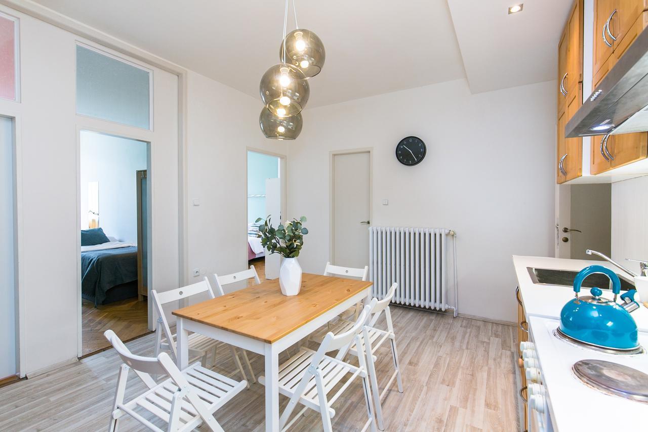 Apartments Ve Smeckach 27 Prague Exterior photo